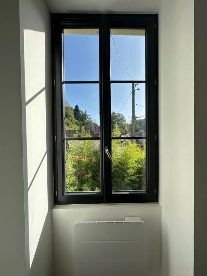 Charmant Appartement En Pierres Bourgoin-Jallieu Extérieur photo